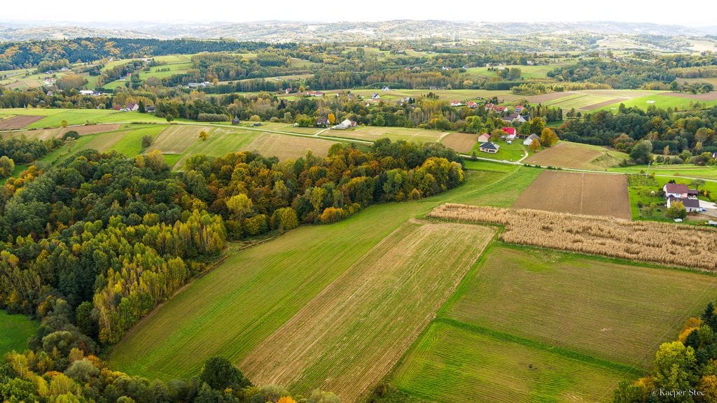 Działka  pokojowe na Sprzedaż