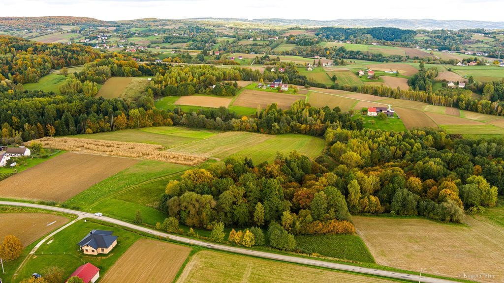 Działka  pokojowe na Sprzedaż