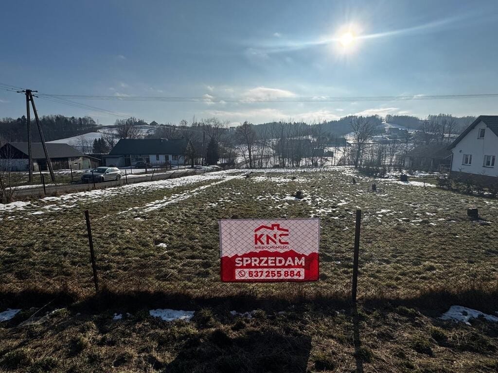 Działka  pokojowe na Sprzedaż