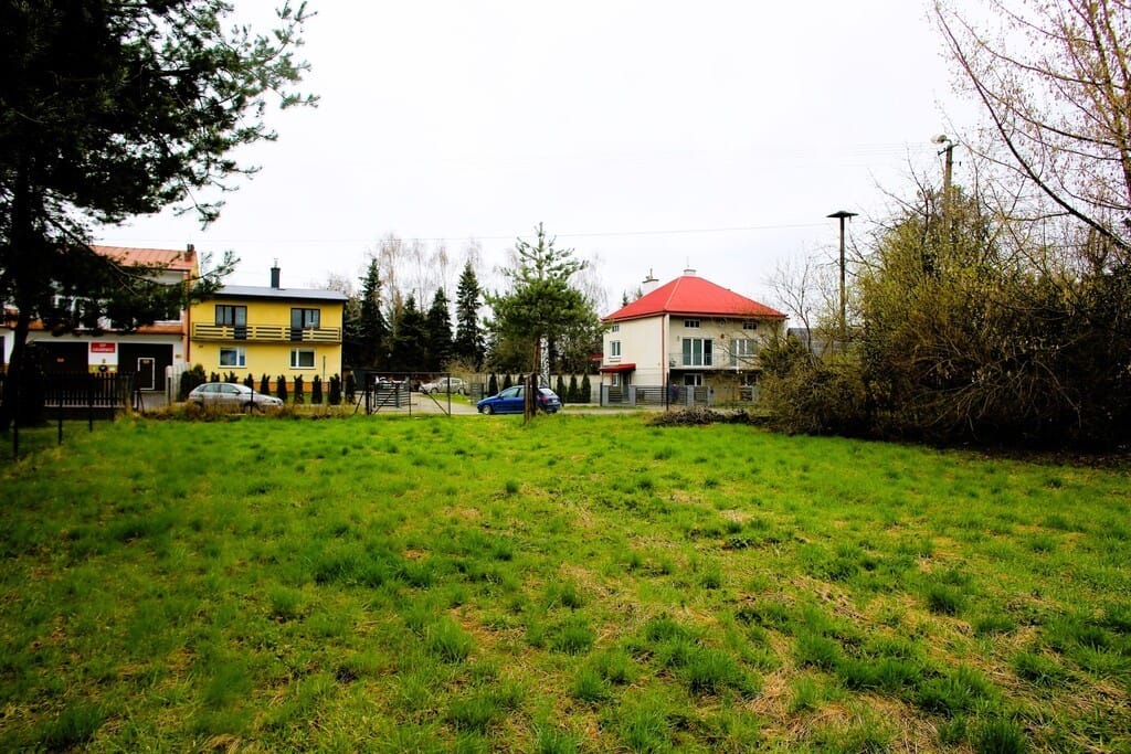 Działka  pokojowe na Sprzedaż