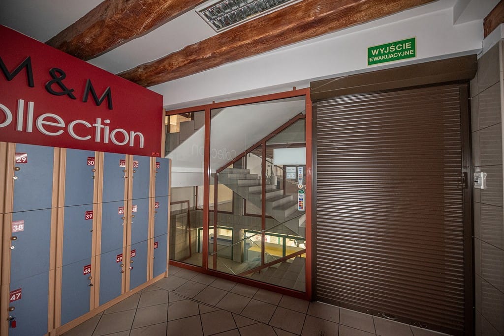 Lokal użytkowy  pokojowe na Sprzedaż