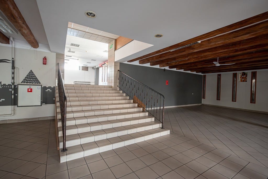 Lokal użytkowy  pokojowe na Sprzedaż