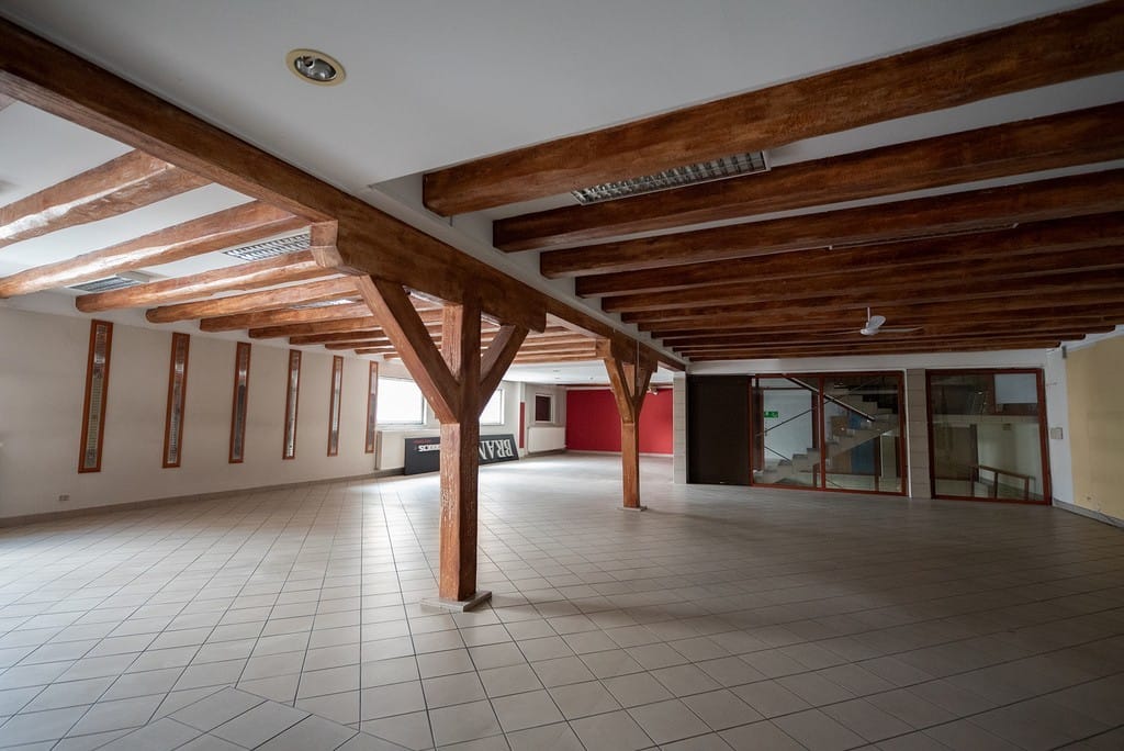 Lokal użytkowy  pokojowe na Sprzedaż