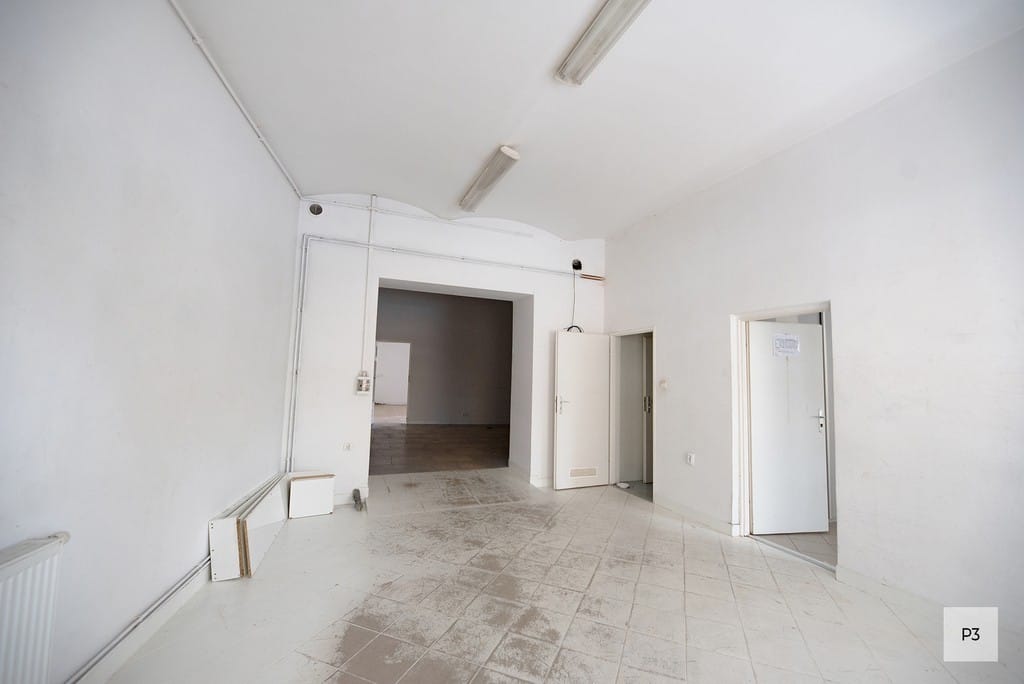 Lokal użytkowy  pokojowe na Sprzedaż