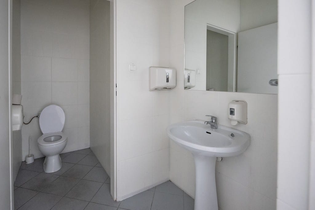 Lokal użytkowy  pokojowe na Sprzedaż