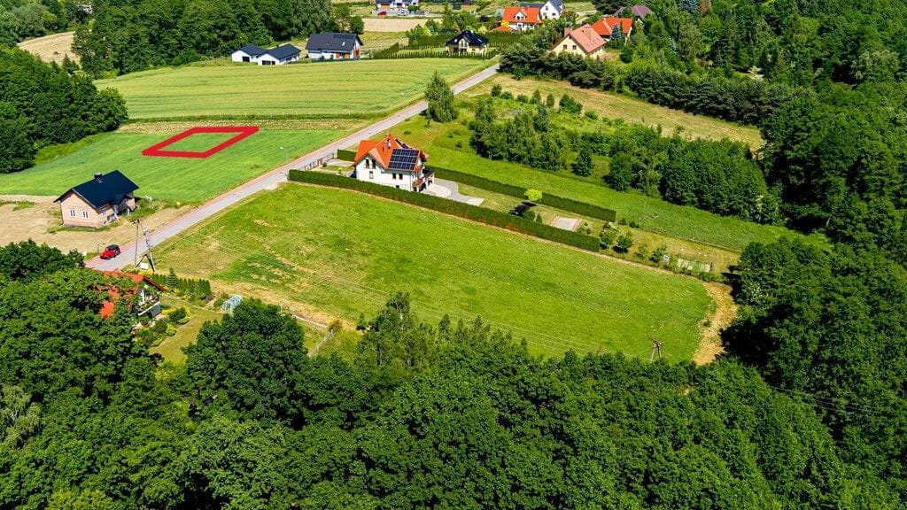 Działka  pokojowe na Sprzedaż