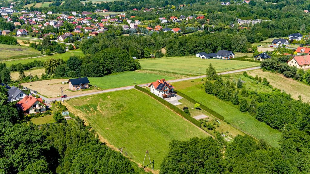 Działka  pokojowe na Sprzedaż