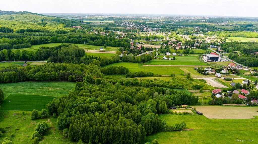 Działka  pokojowe na Sprzedaż