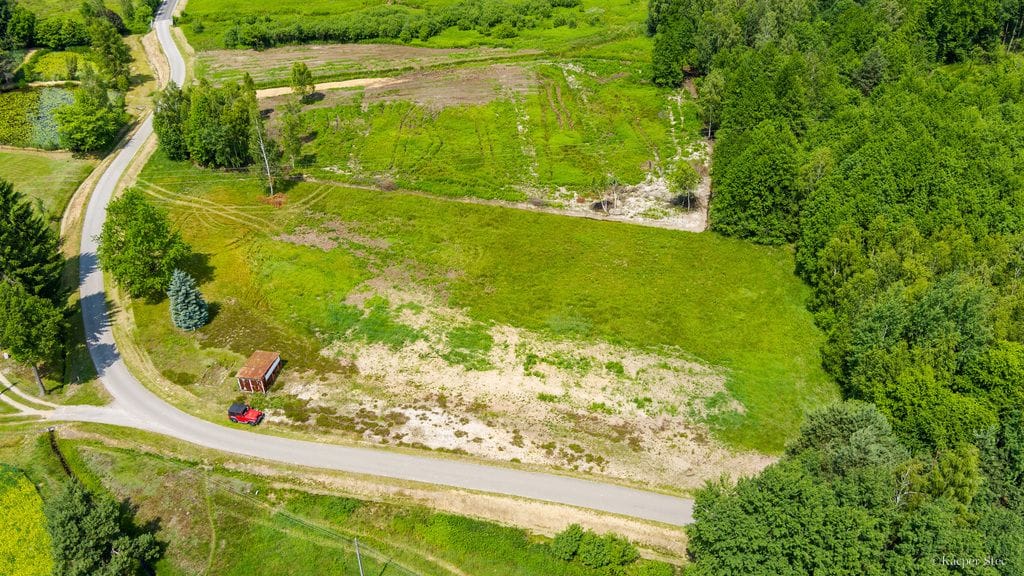 Działka  pokojowe na Sprzedaż