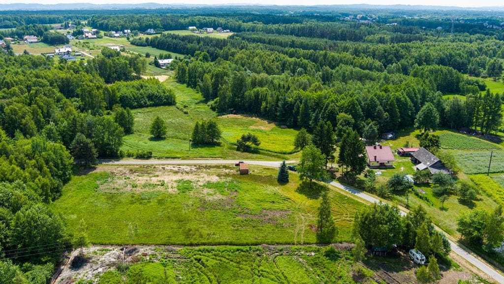 Działka  pokojowe na Sprzedaż