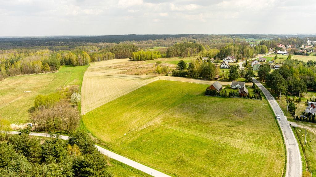 Działka  pokojowe na Sprzedaż