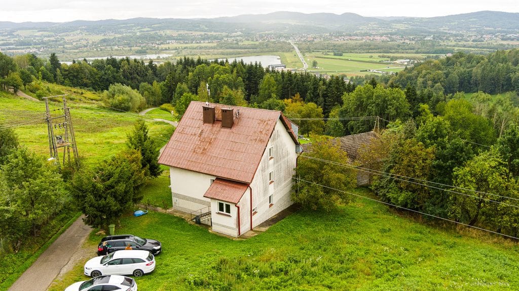 Dom 6 pokojowe na Sprzedaż