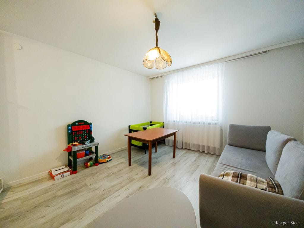 Dom 6 pokojowe na Sprzedaż
