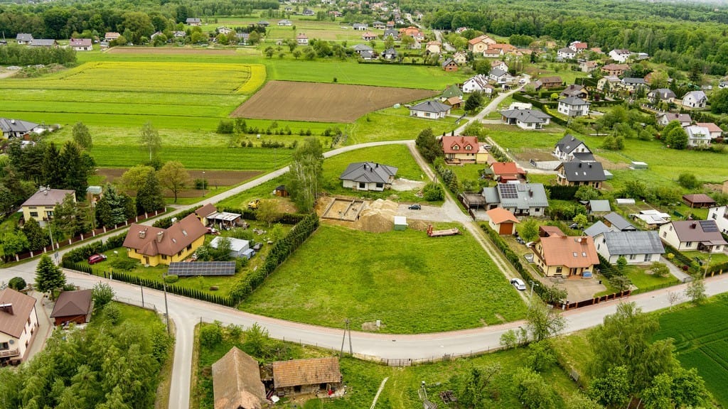 Działka  pokojowe na Sprzedaż