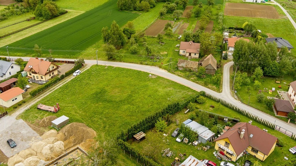 Działka  pokojowe na Sprzedaż