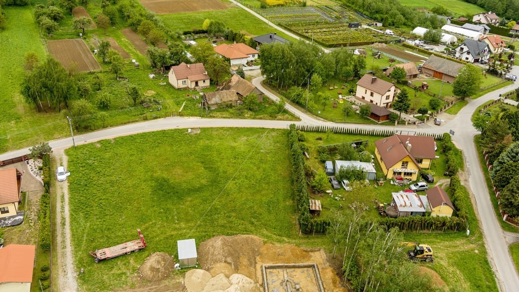 Działka  pokojowe na Sprzedaż