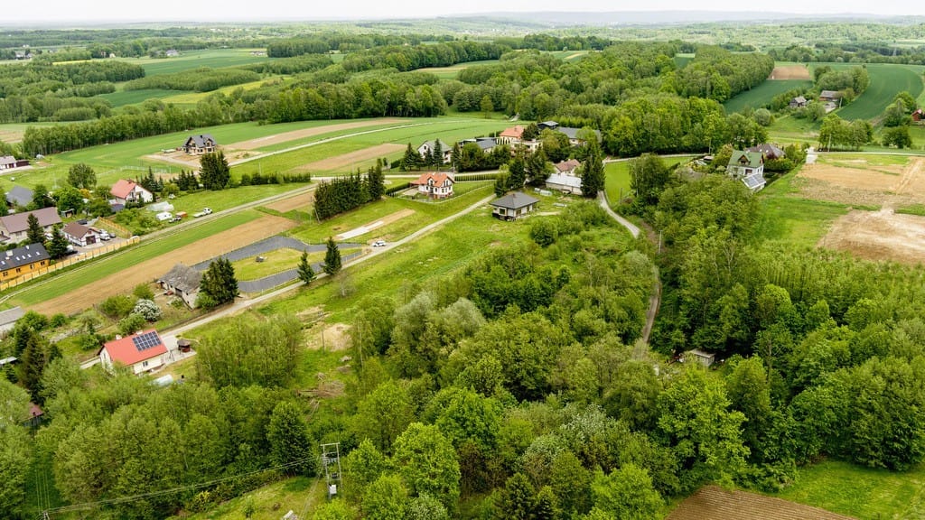 Działka  pokojowe na Sprzedaż