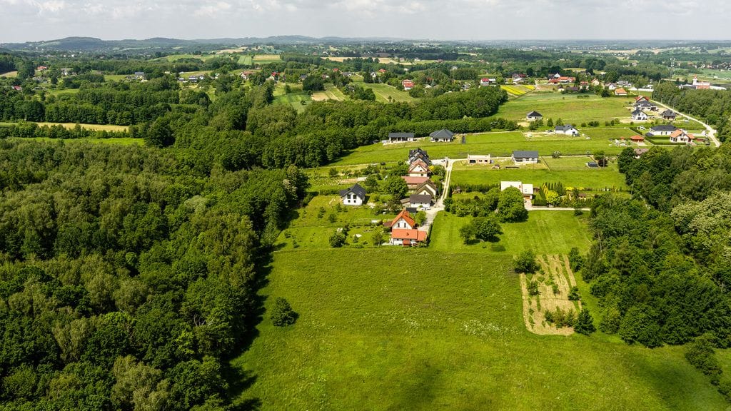 Działka  pokojowe na Sprzedaż