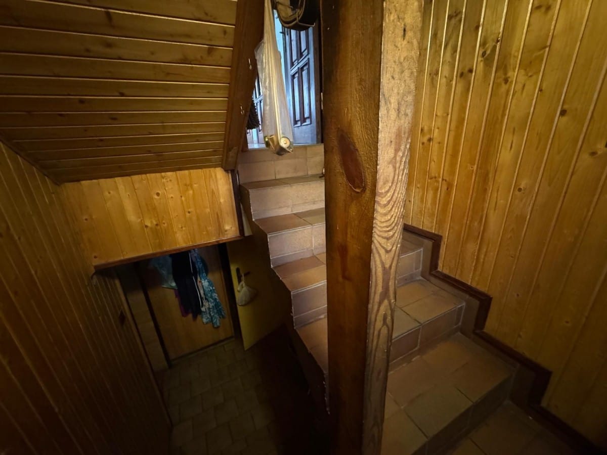 Dom  pokojowe na Sprzedaż