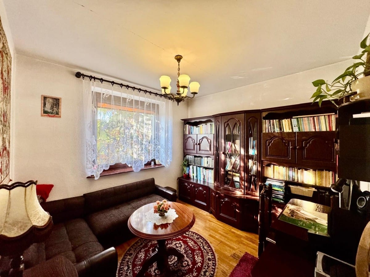 Dom  pokojowe na Sprzedaż