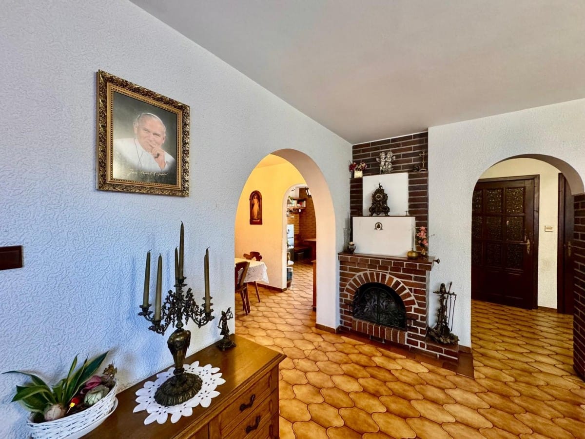 Dom  pokojowe na Sprzedaż