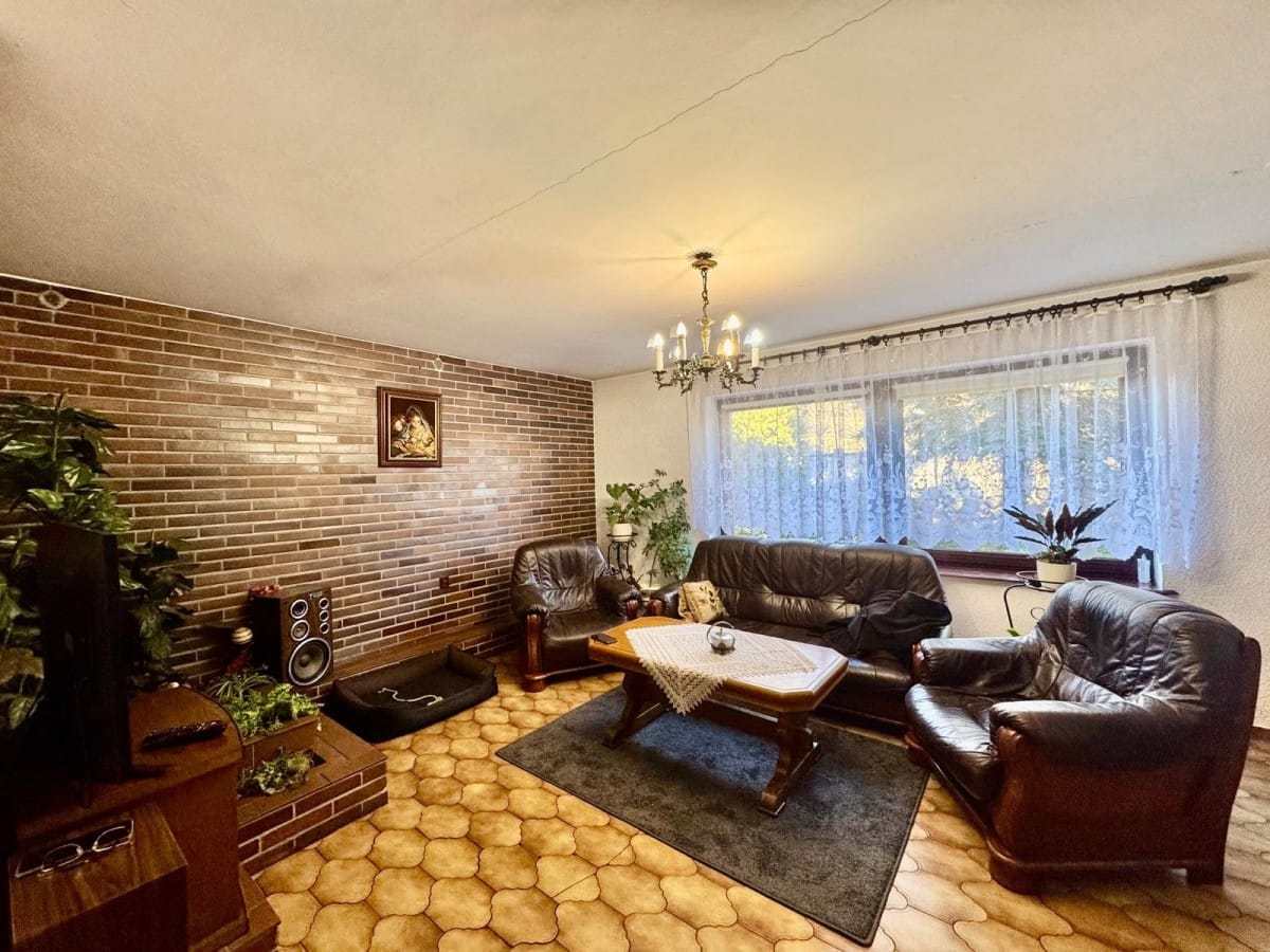 Dom  pokojowe na Sprzedaż