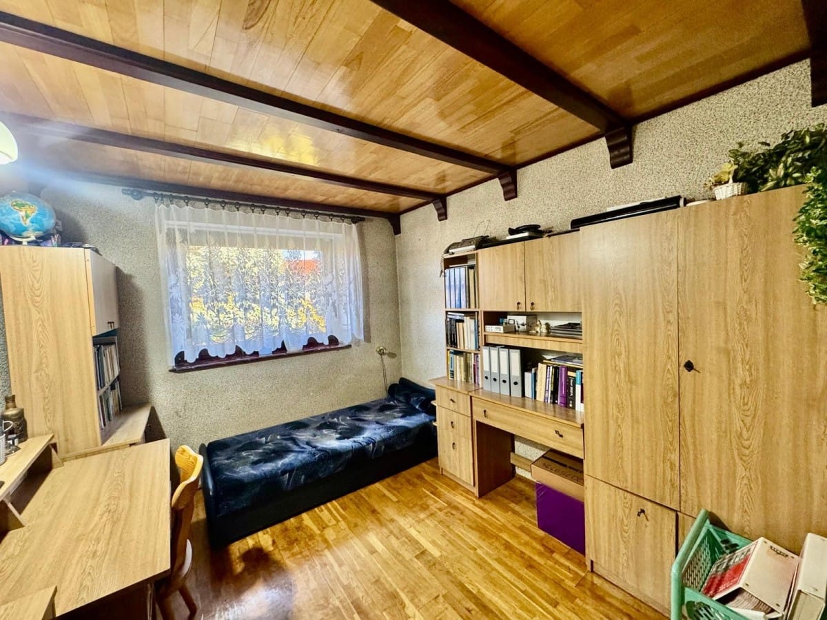 Dom  pokojowe na Sprzedaż