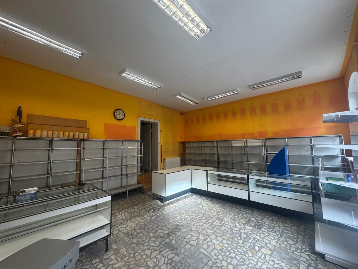 Lokal użytkowy  pokojowe na Sprzedaż