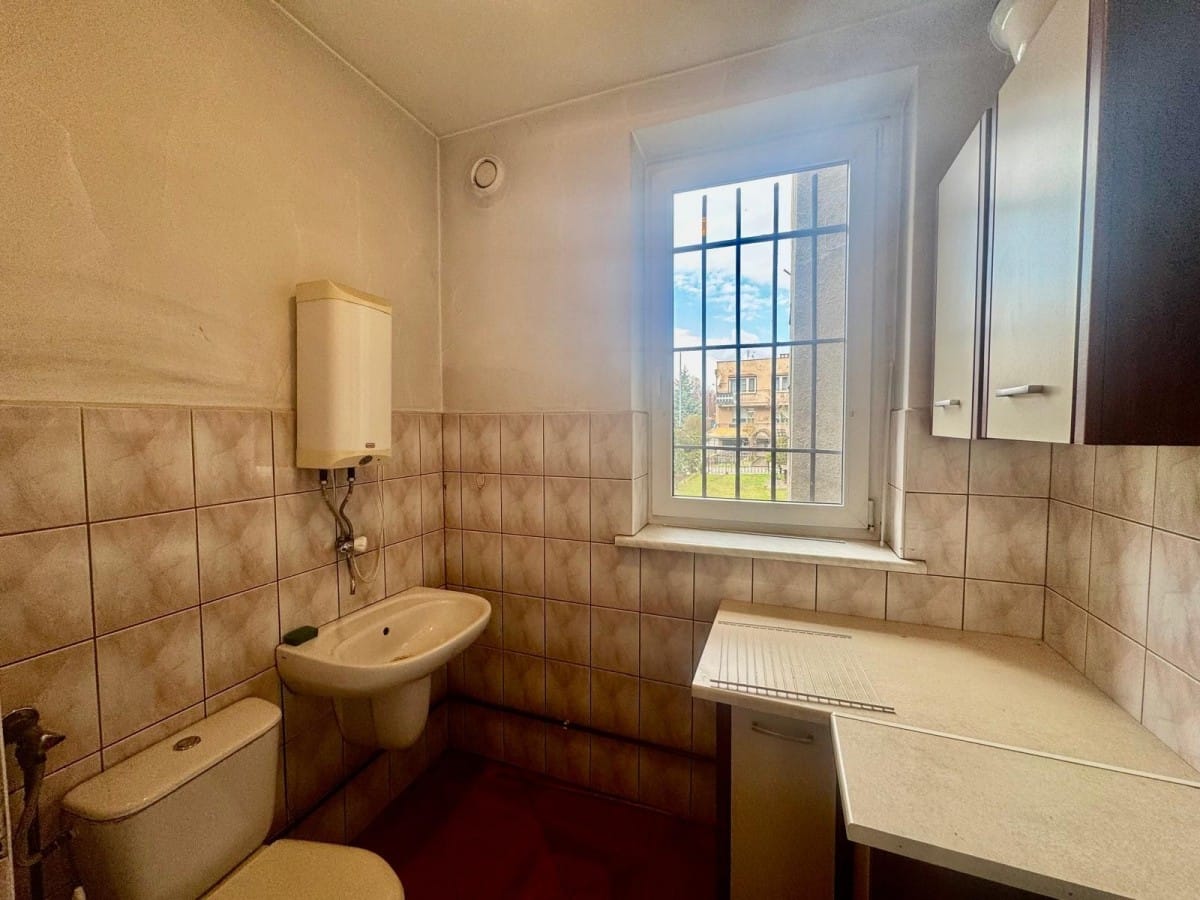 Lokal użytkowy  pokojowe na Sprzedaż