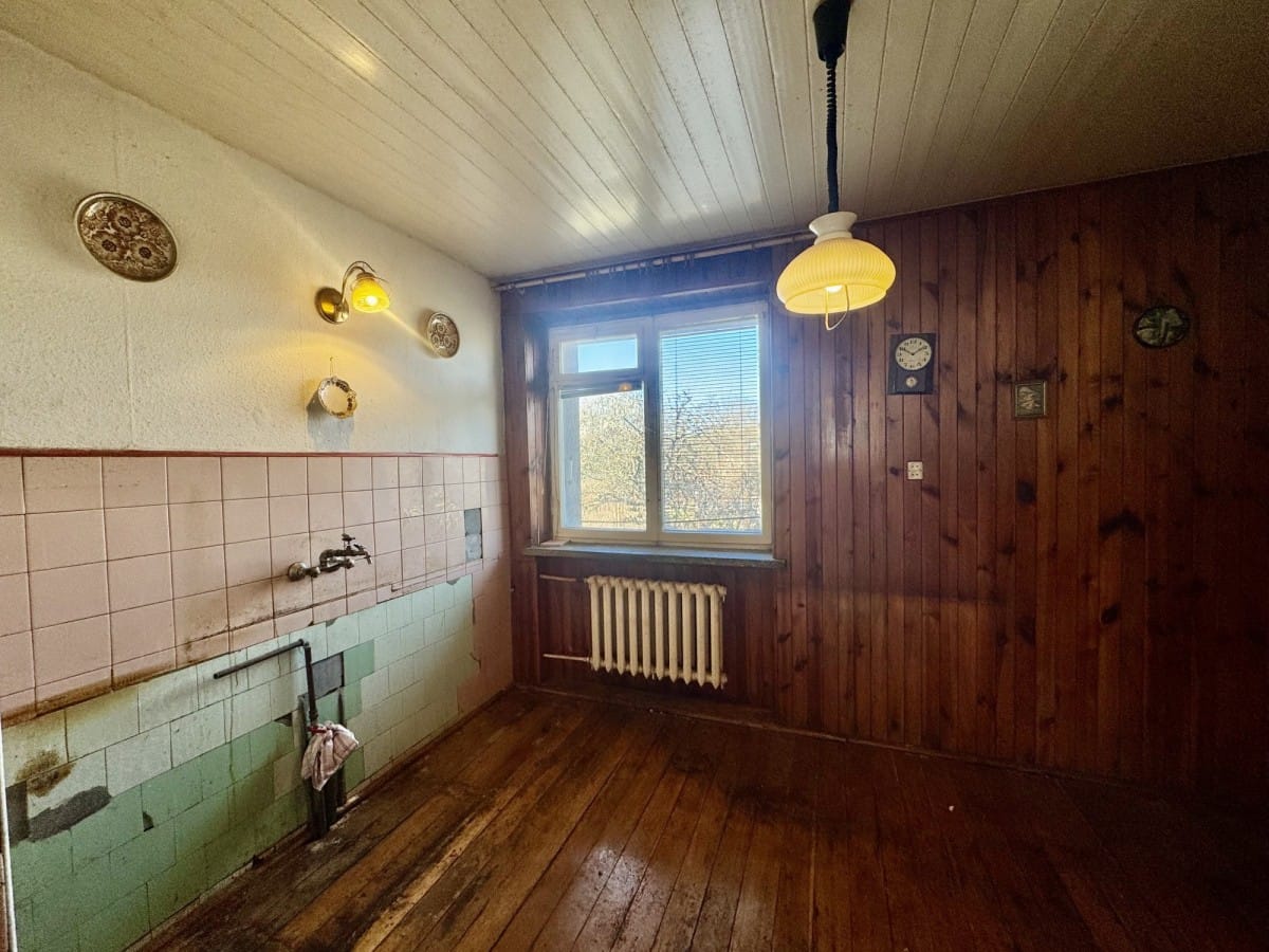 Dom 4 pokojowe na Sprzedaż