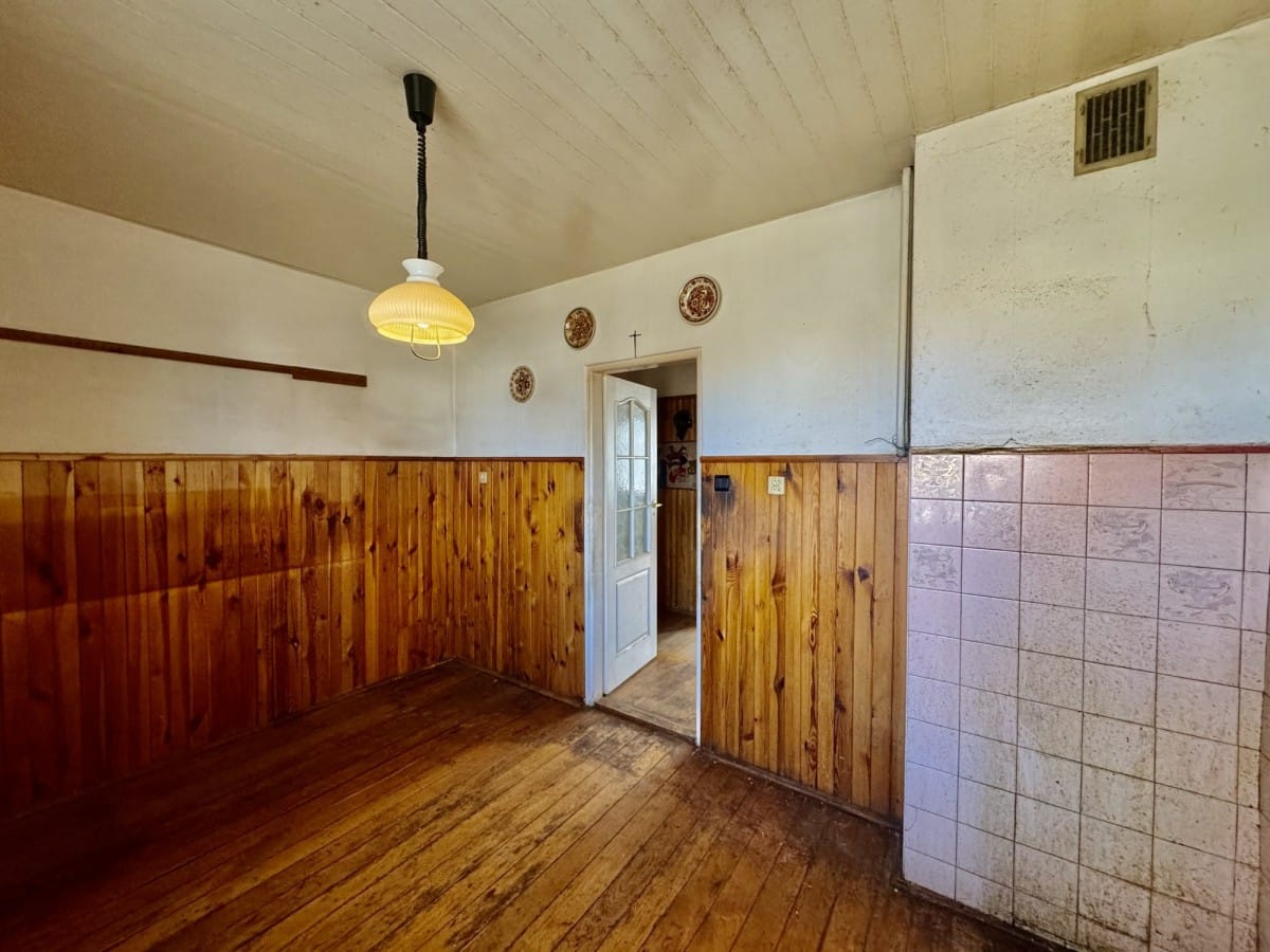 Dom 4 pokojowe na Sprzedaż