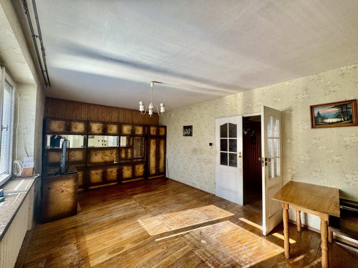 Dom 4 pokojowe na Sprzedaż