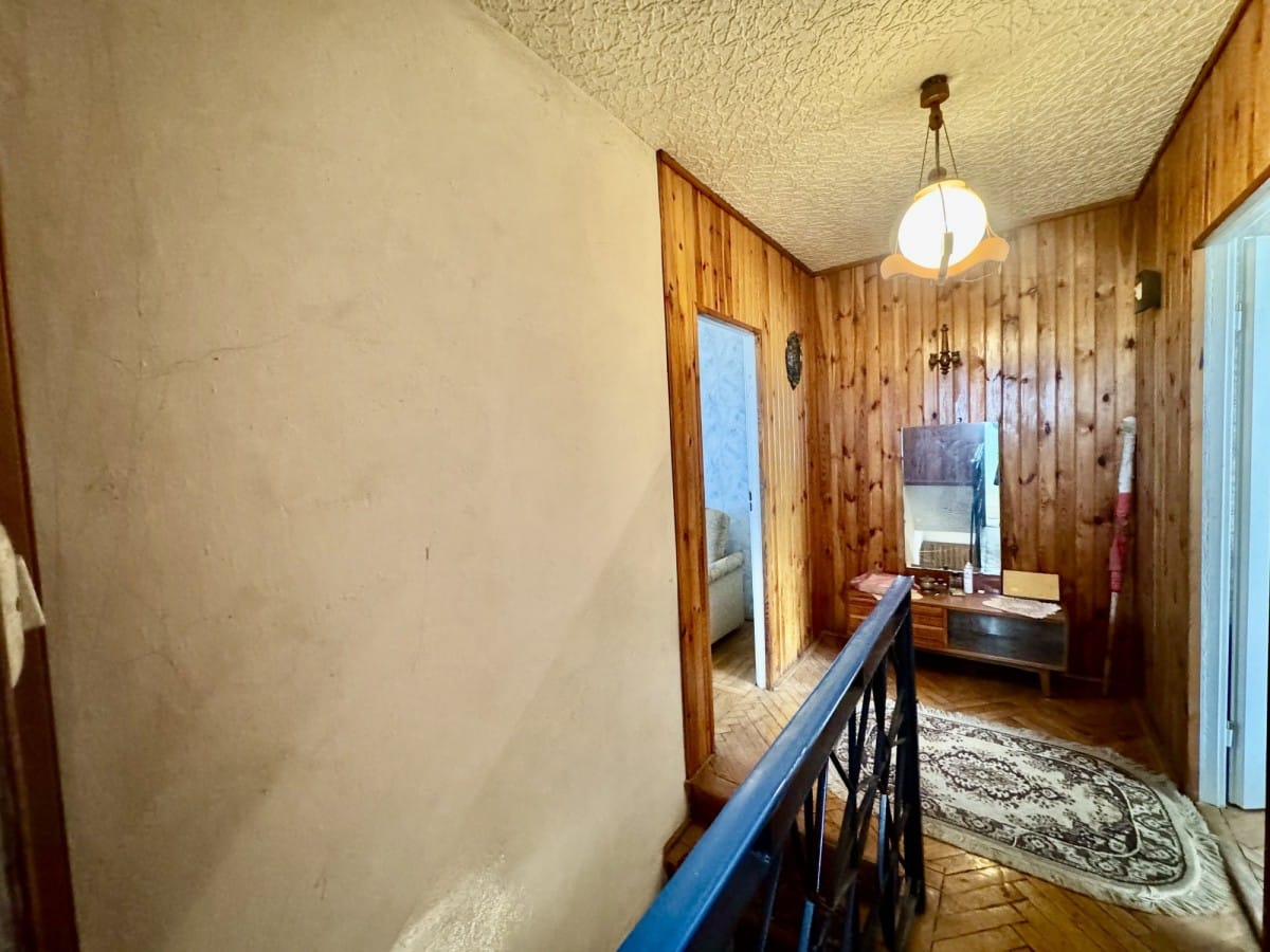 Dom 4 pokojowe na Sprzedaż