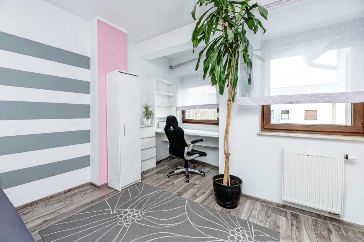 Dom 4 pokojowe na Sprzedaż