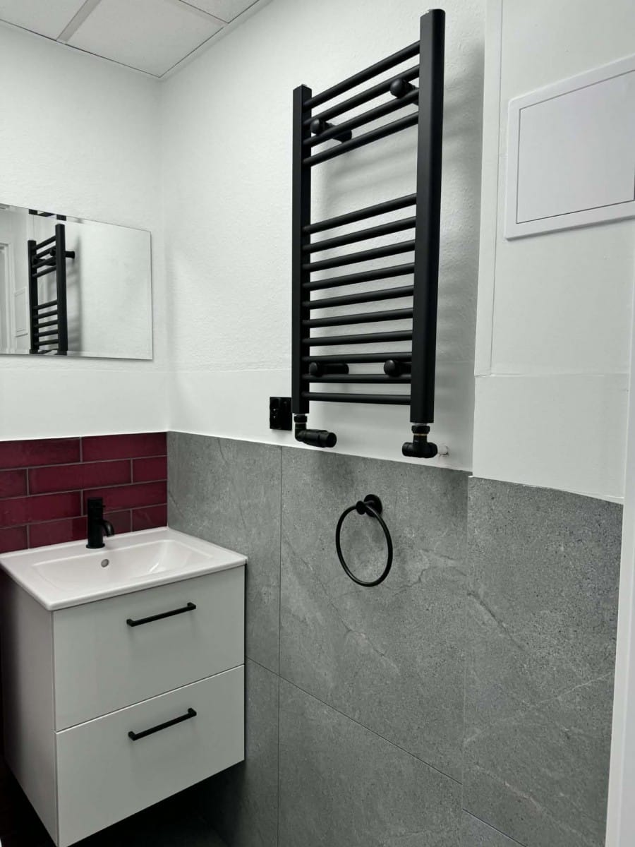 Lokal użytkowy  pokojowe na Wynajem