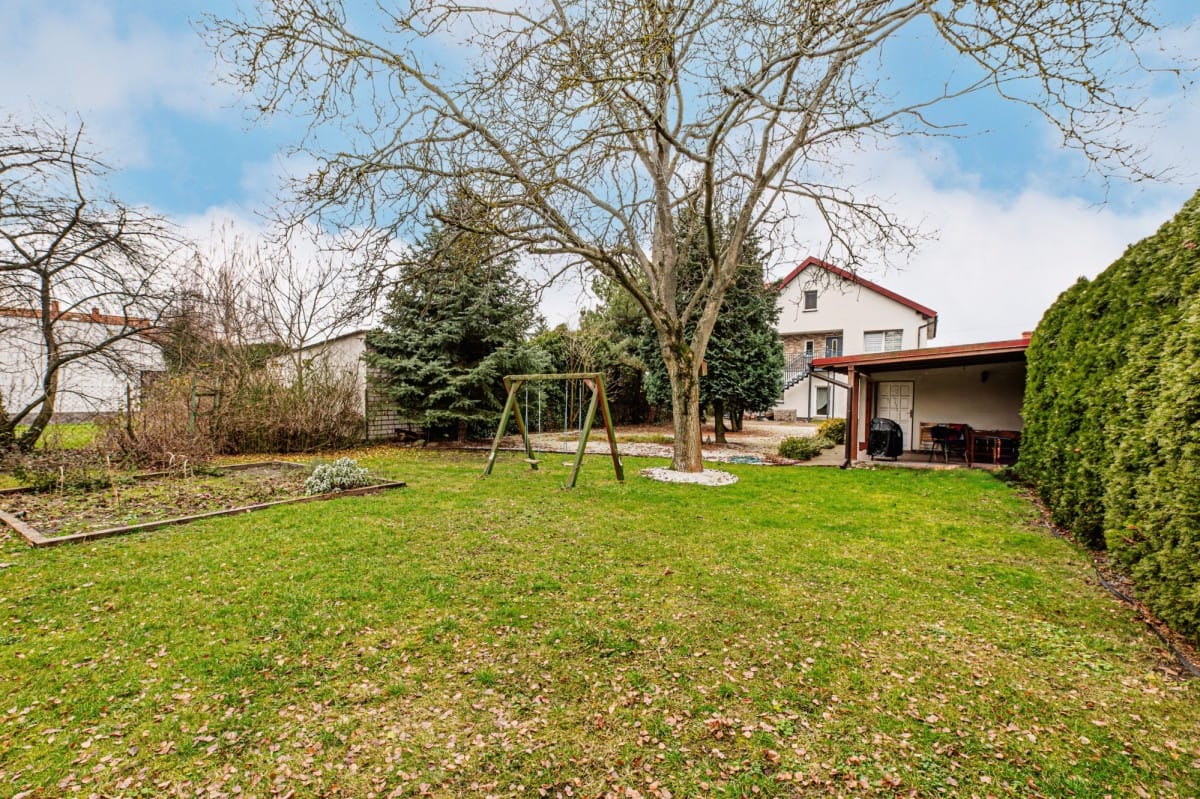 Dom 5 pokojowe na Sprzedaż