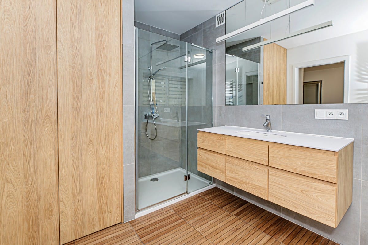 Dom 5 pokojowe na Sprzedaż