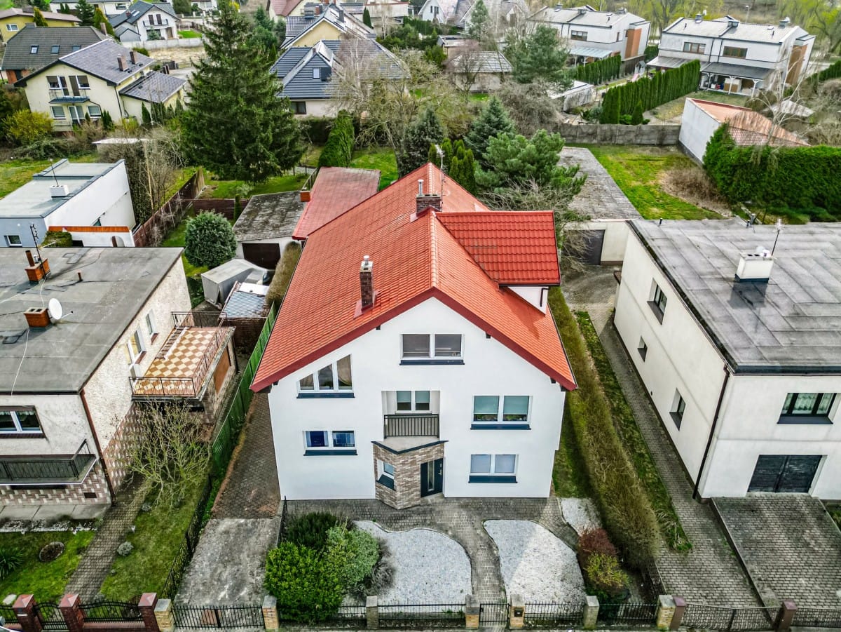 Dom 5 pokojowe na Sprzedaż