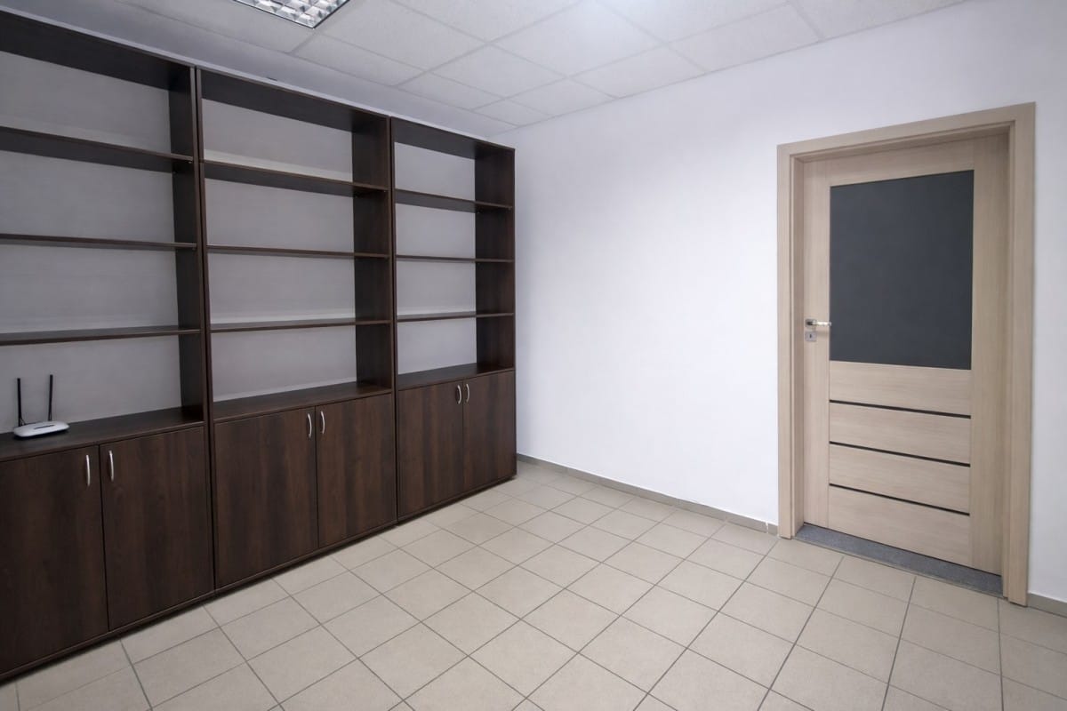 Lokal użytkowy  pokojowe na Sprzedaż