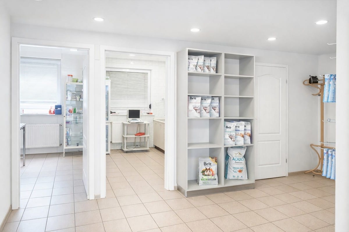 Lokal użytkowy  pokojowe na Sprzedaż