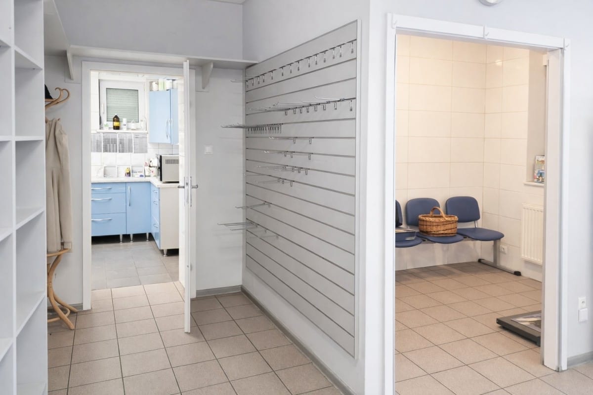 Lokal użytkowy  pokojowe na Sprzedaż