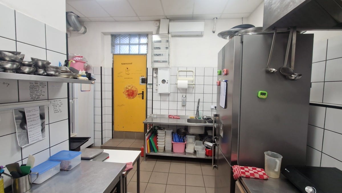 Lokal użytkowy  pokojowe na Wynajem