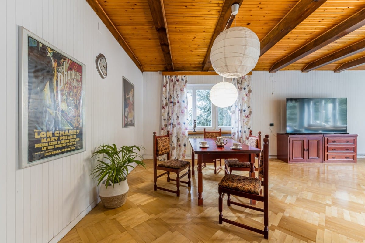 Dom 7 pokojowe na Sprzedaż