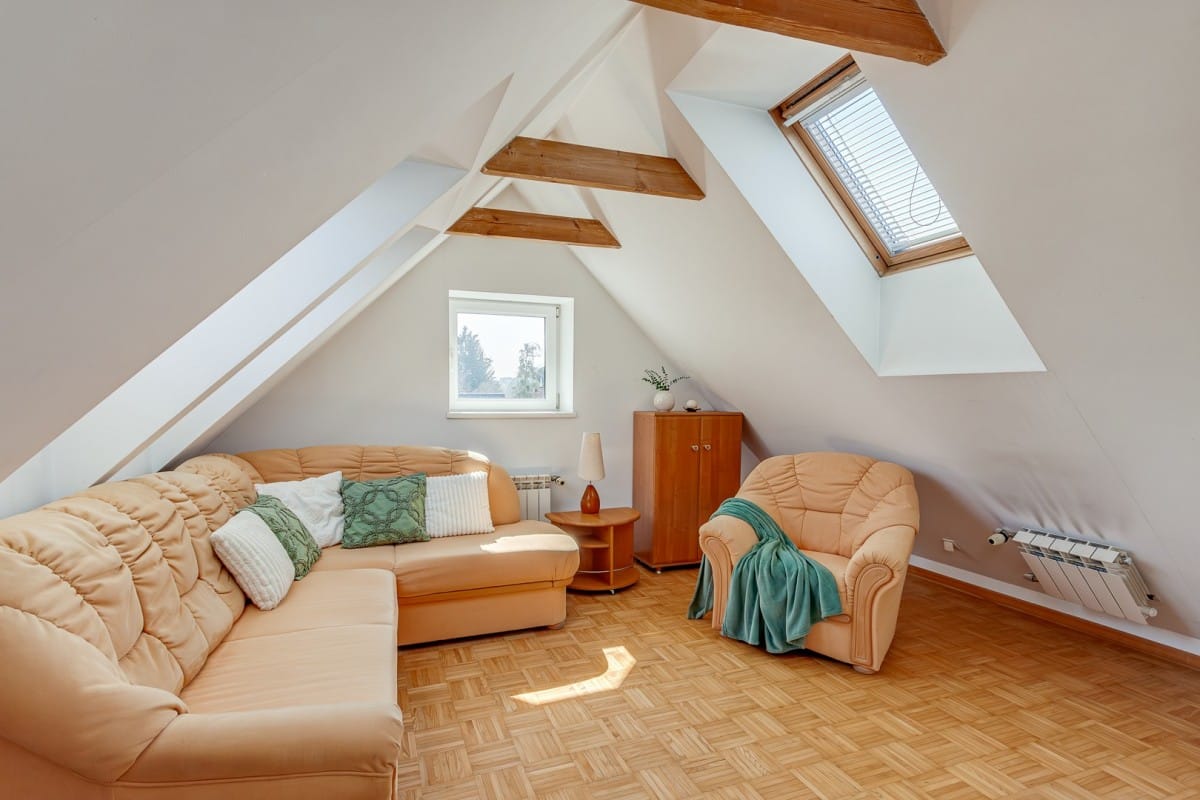 Dom 7 pokojowe na Sprzedaż