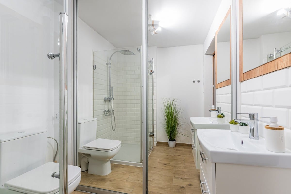 Dom 5 pokojowe na Sprzedaż