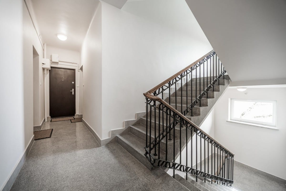 Mieszkanie 1 pokojowe na Sprzedaż