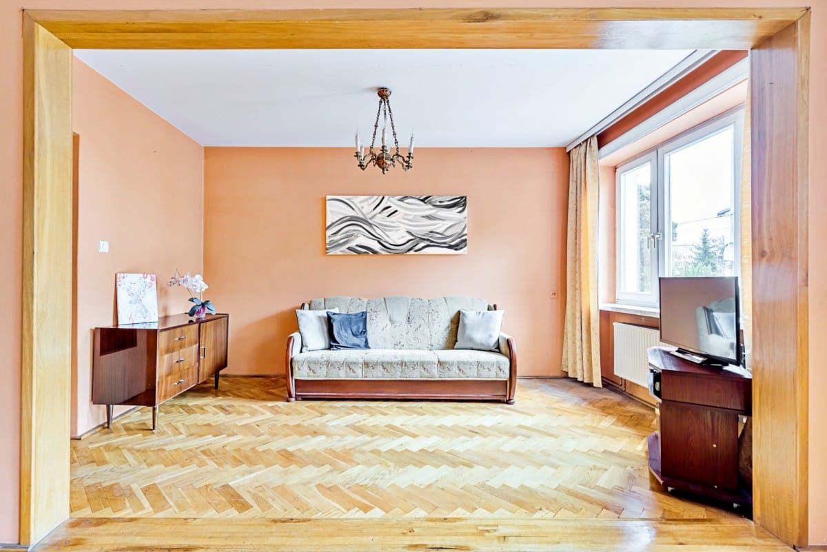 Dom 5 pokojowe na Sprzedaż