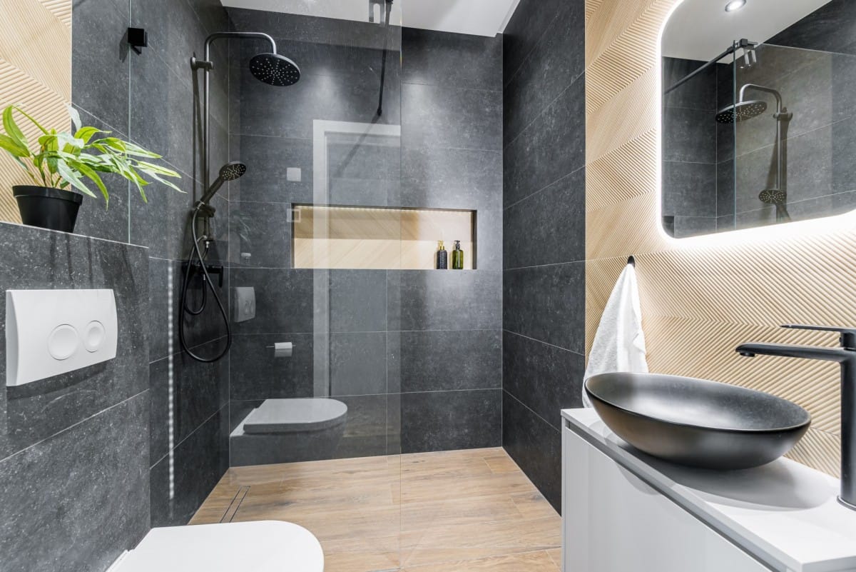 Dom 8 pokojowe na Sprzedaż