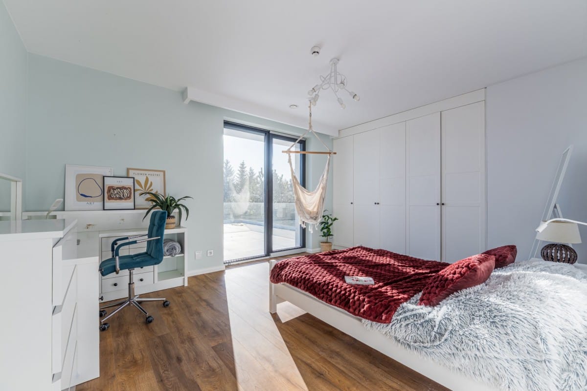 Dom 8 pokojowe na Sprzedaż