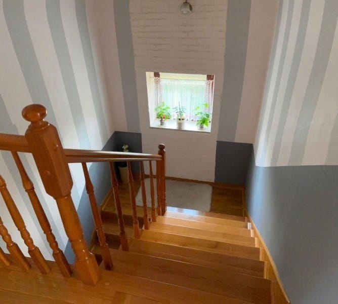 Dom 6 pokojowe na Sprzedaż